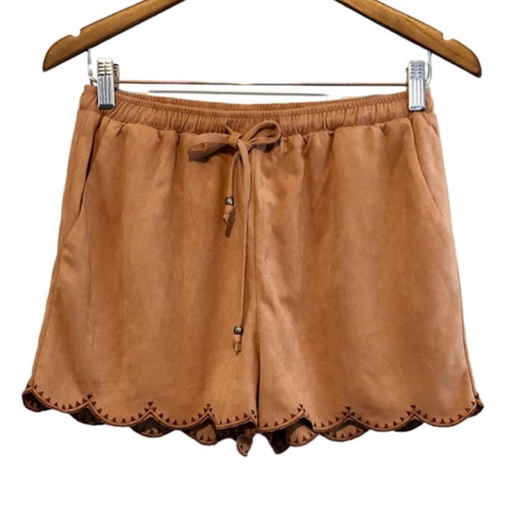 Leshop Boho High Waist Soft Suede Stretchy Scallop Trim Mini Shorts Brown